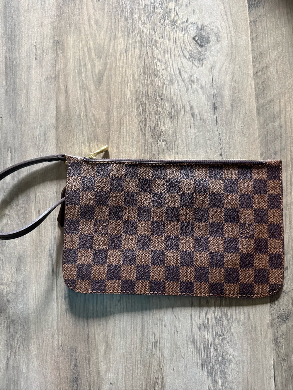 Louis Vuitton Neverfull Pouch
